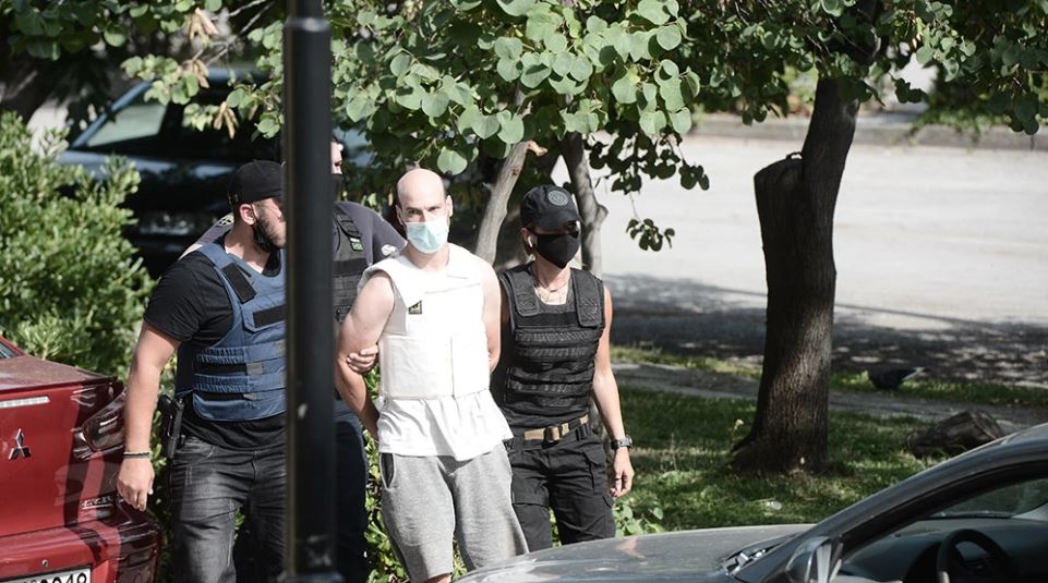 BISEDA TELEFONIKE/ Bullgari që përdhunoi 7 herë pastruesen shqiptare, i tregon së ëmës se pse e bëri