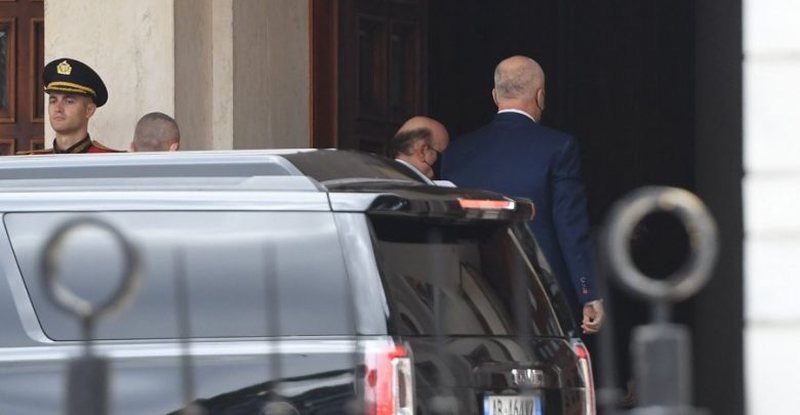 Përdorimi i makinave me qera, koperturë për luksin e Ramës, qeveria fsheh vlerën e qerasë së makinës luksoze