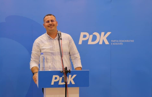 Vrasje e dyfishtë në Pejë, ekzekuzohet kandidati i PDK për kryetar i  Pejës
