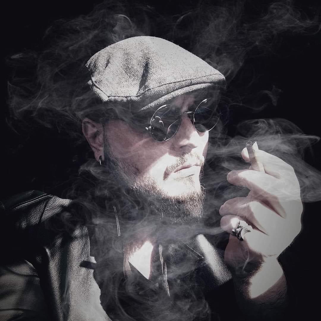 COVID/ Ndahet nga jeta piktori 30 vjeçar, do hapte ekspozitë në nëntor