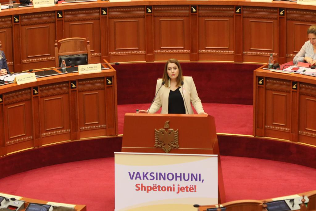 Manastirliu-opozitës: Bëjuni thirrje qytetarëve të vaksinohen se nuk është turp. Fitojnë të gjithë!