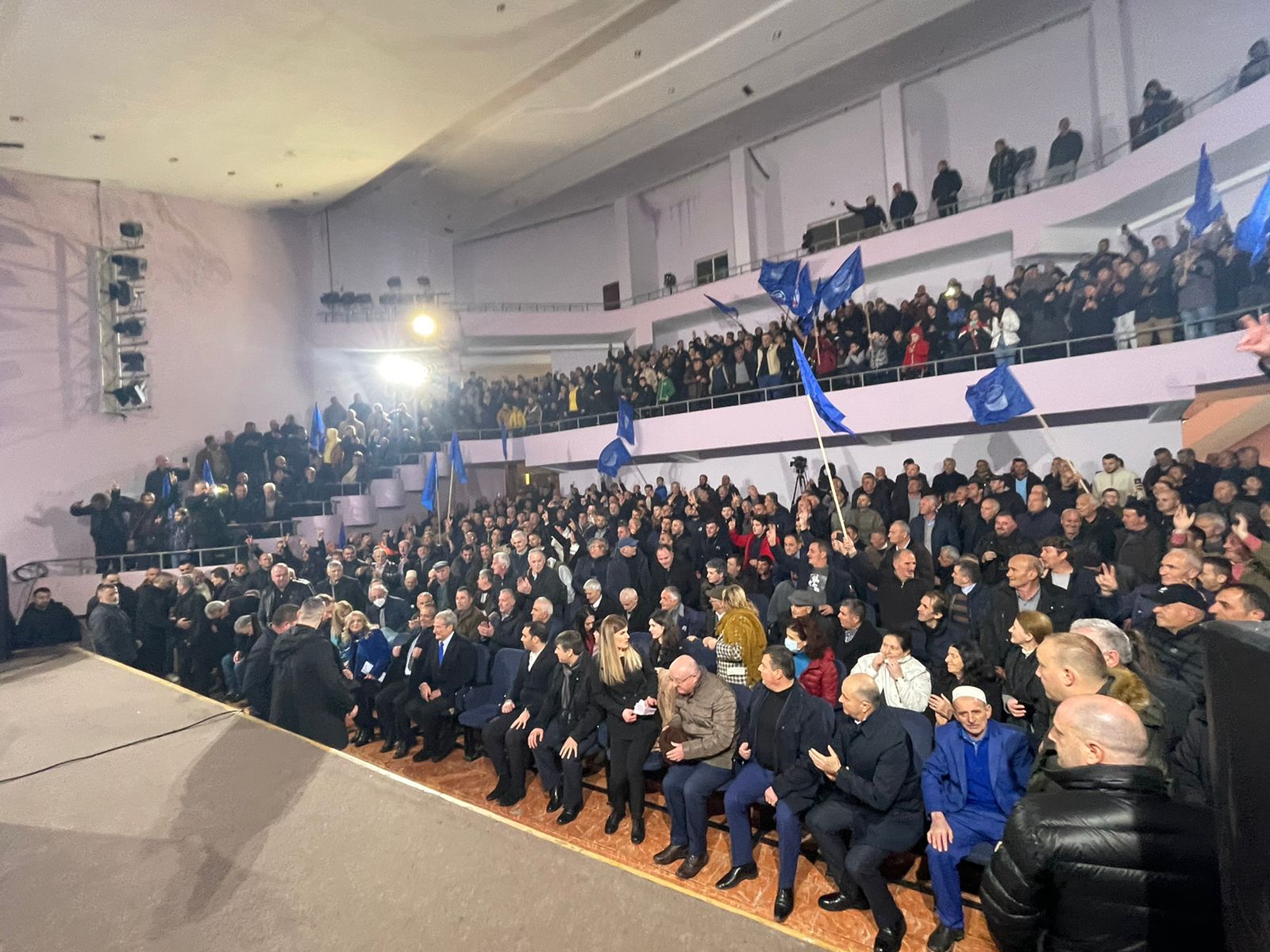 Berisha prezanton në Dibër Premtim Kryemadhin: Në këto zgjedhje përballem me narkoshtetin, pse nuk pranova projektin e Skavicës kur isha kryeministër