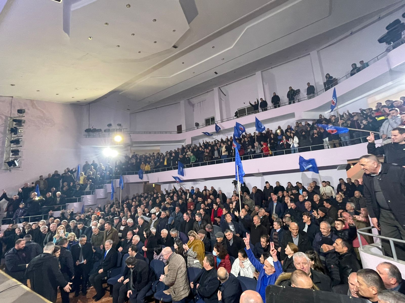 Berisha prezanton në Dibër Premtim Kryemadhin: Në këto zgjedhje përballem me narkoshtetin, pse nuk pranova projektin e Skavicës kur isha kryeministër