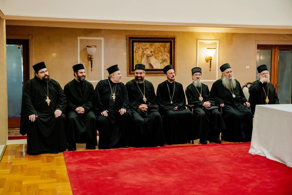 Abazoviç drejt nënshkrimit pasi nënshkroi me kishën serbe, a ndikoi Rama te kryeministri shqiptar për një firmë që malazezët nuk do e hidhnin kurrë