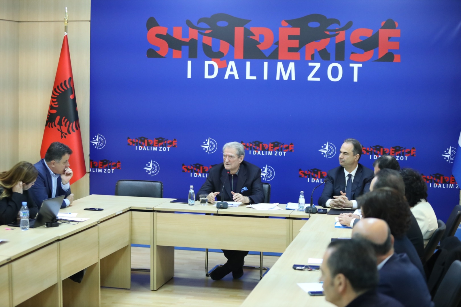 “Rama ka urdhëruar shembjen e përmendores në kujtim të gjenocidit serb në Lumë”