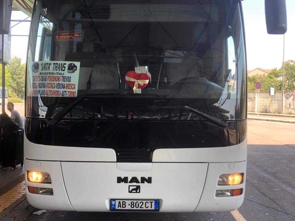 FOTO/ Dalin pamjet nga aksidenti në Kroaci, autobusi ishte brenda kushteve teknike