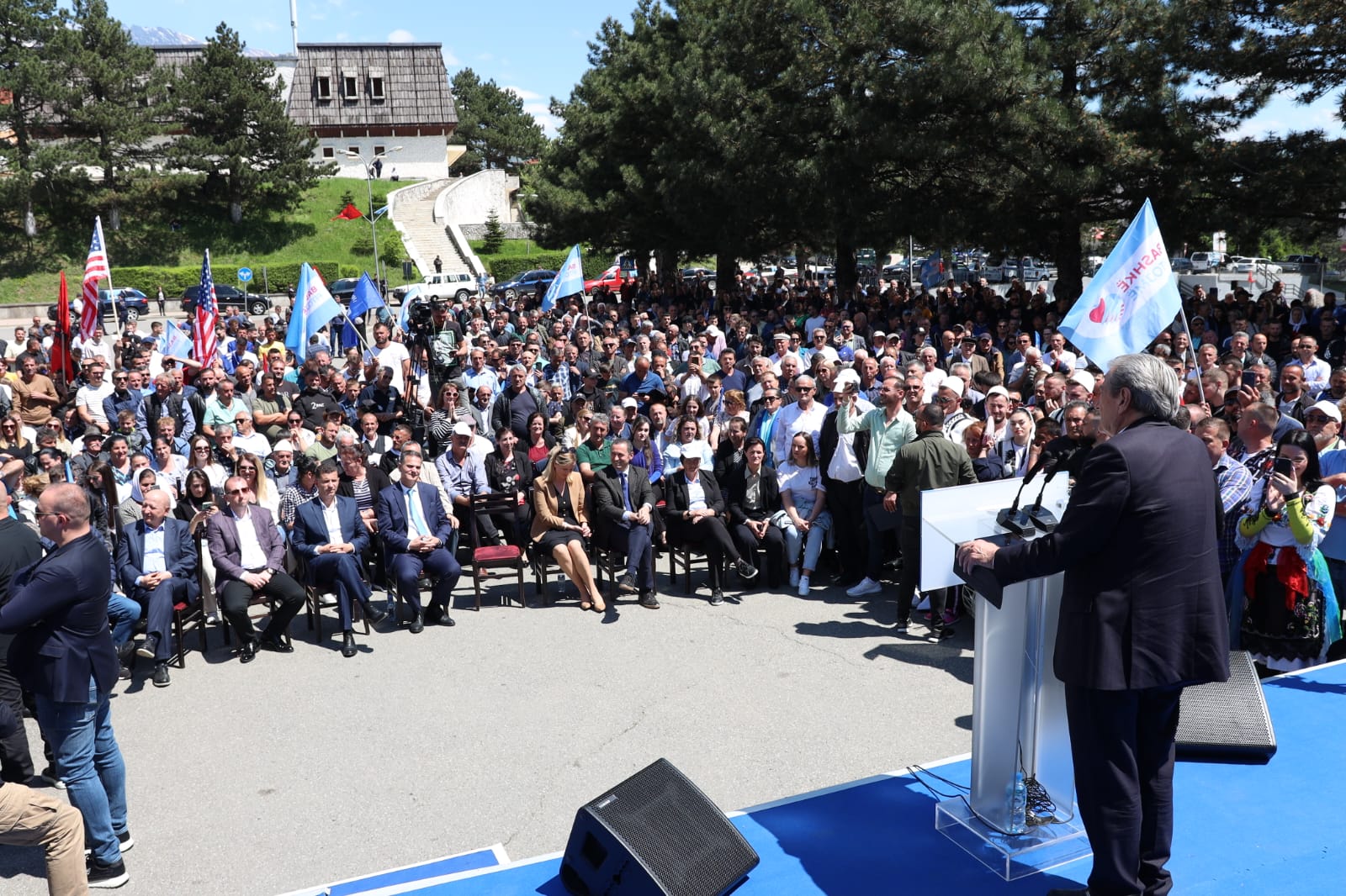 U them socialistëve të Tropojës se kam respekt për ta, por nuk i jepet vota atij që i thotë se e kam sivëlla Vuçiçin dhe kundërshtar Albin Kurtin