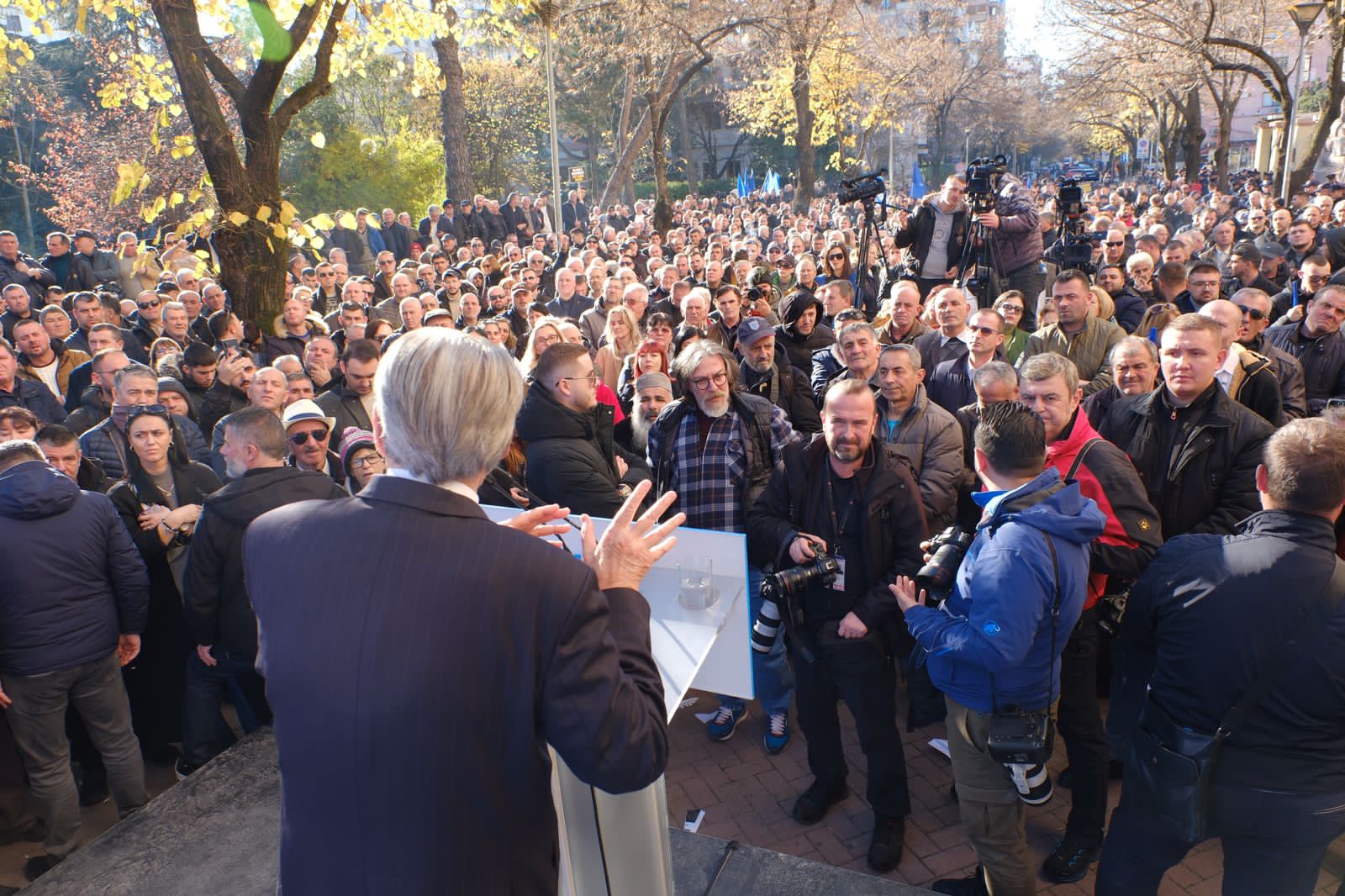 Protesta para Kuvendit, Berisha: Ta nisim me betimin se do të kthejmë votën e lirë