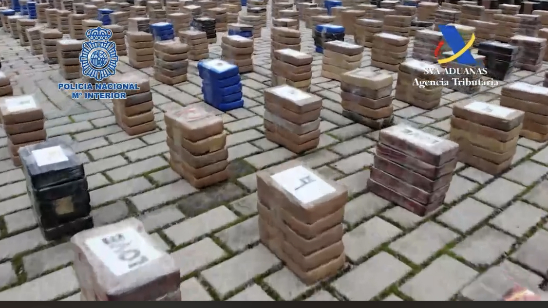 Kapen 10 ton kokainë në Spanjë, pas tyre baronët shqiptarë që tregtojnë nga Kolumbia dhe Ekuadori