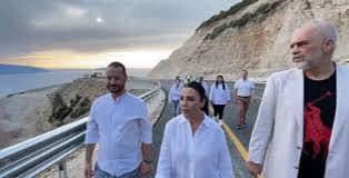 Berberi drejtor, biznes me kompaninë e vet për projektimin e kullave për karikimin e makinave elektrike në të gjithë vendin