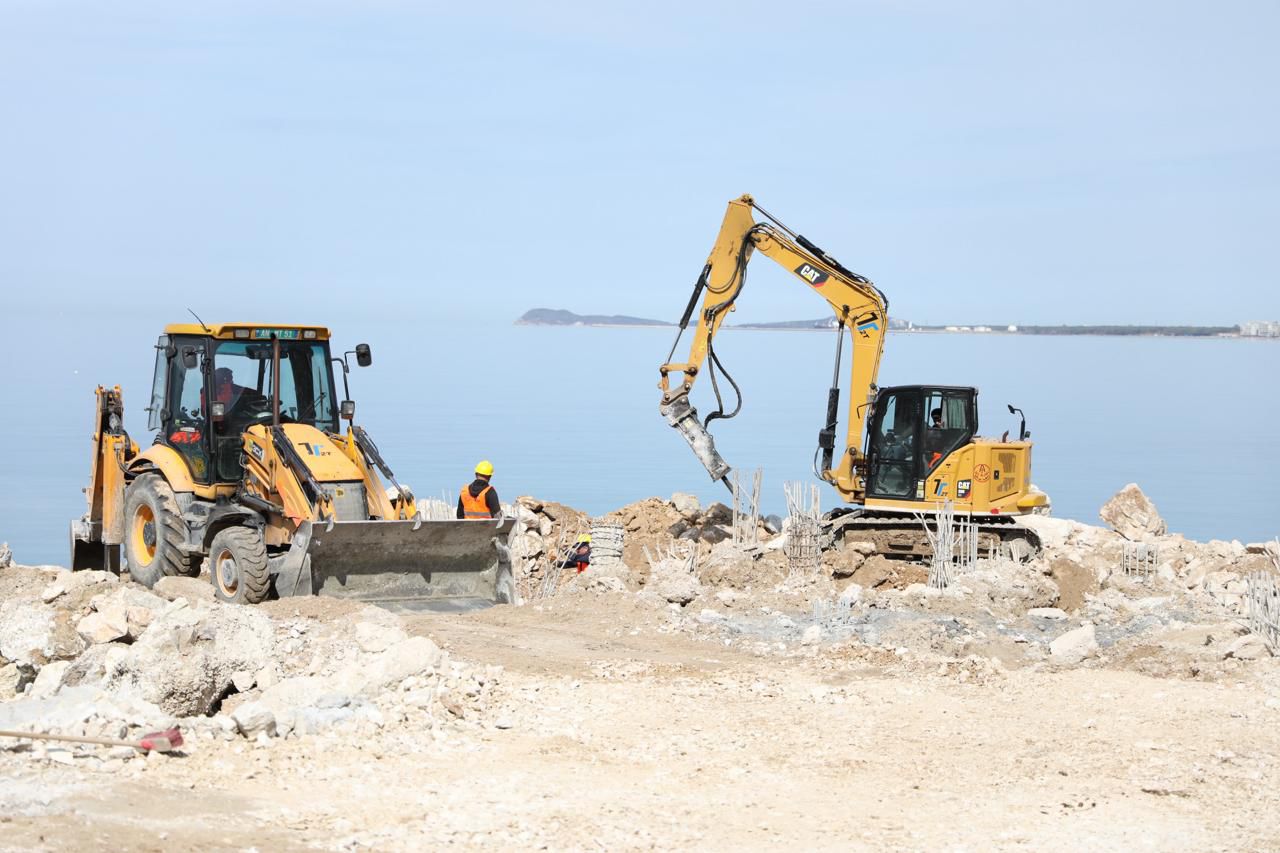 Rama prezanton projektin Lungomare 3, po gërryhet vende-vende. Nuk ka rëndësi kur mbaron