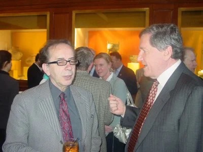 Gazetari nga New York zbulon vizitën enigmatike të Kadaresë në Savër të Lushnjës, 1 javë para arratisjes