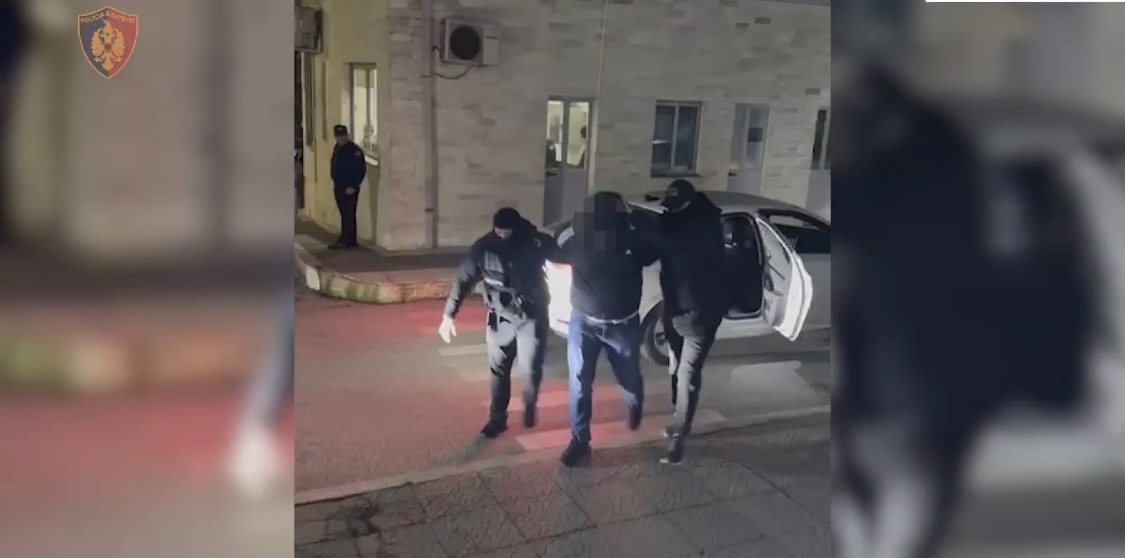 Operacioni i madh i policisë në Gjirokastër, 12 në pranga, edhe 2 policë në Kakavijë