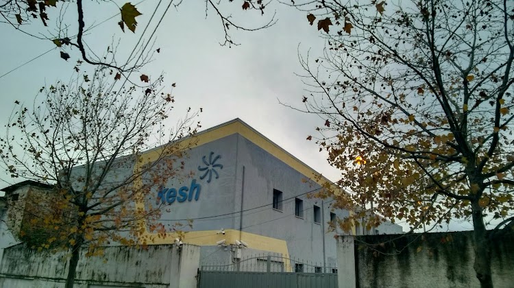 Si vjedh FSHU (elektriku) i Durrësit, fatura qindramijëshe banesave pa njeri