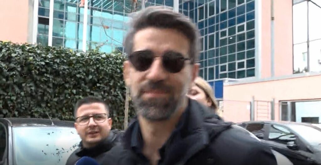 Biznesmeni Abule ka marrë masën ‘arrest me burg’. Policia nuk e gjen. Edhe Ajola Xoxa jashtë vendit