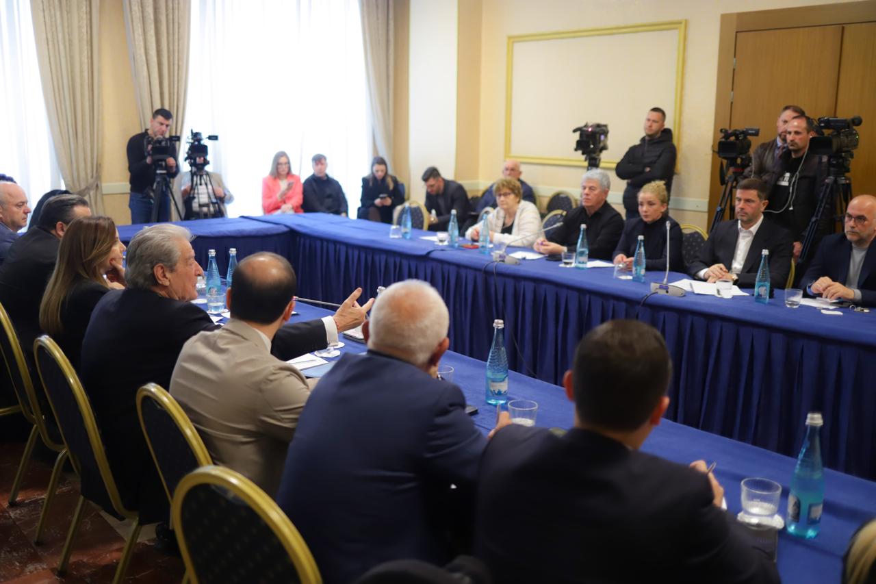 Premtimi surprizë i Berishës, sa do jetë ulja e TVSH nëse fiton PD