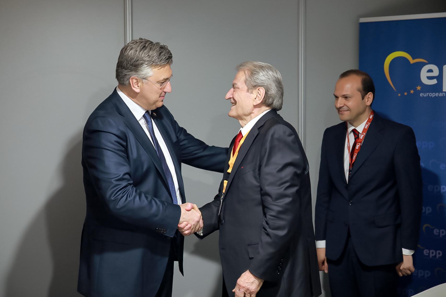 Berisha takon kryeministrin kroat, Plenković dhe kryetarin e LDK, Abdixhiku