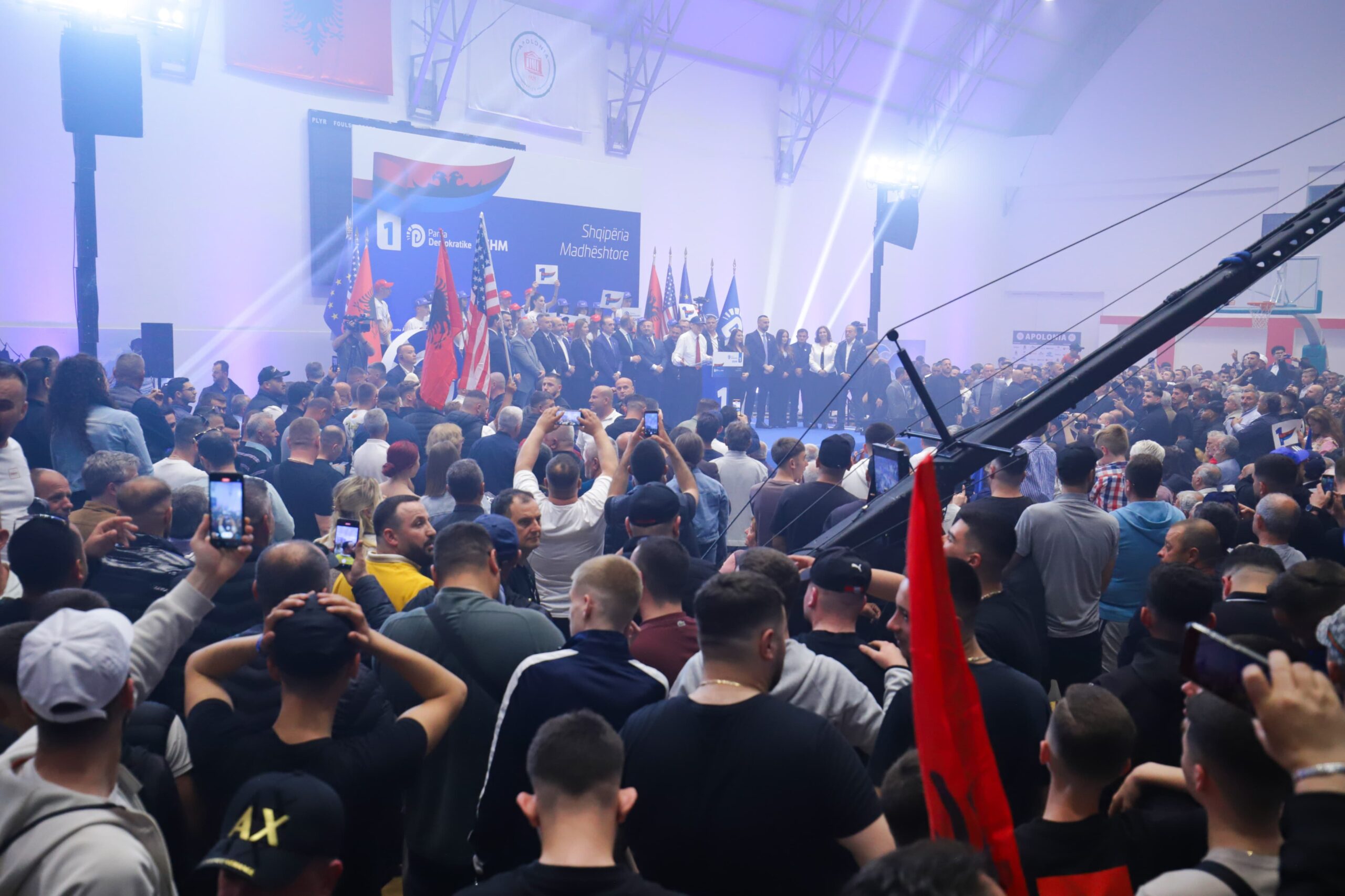 Berisha u premton fermerëve: Sot merrni 32 milionë euro subvencione, do të merrni mbi 200 milionë euro subvencion