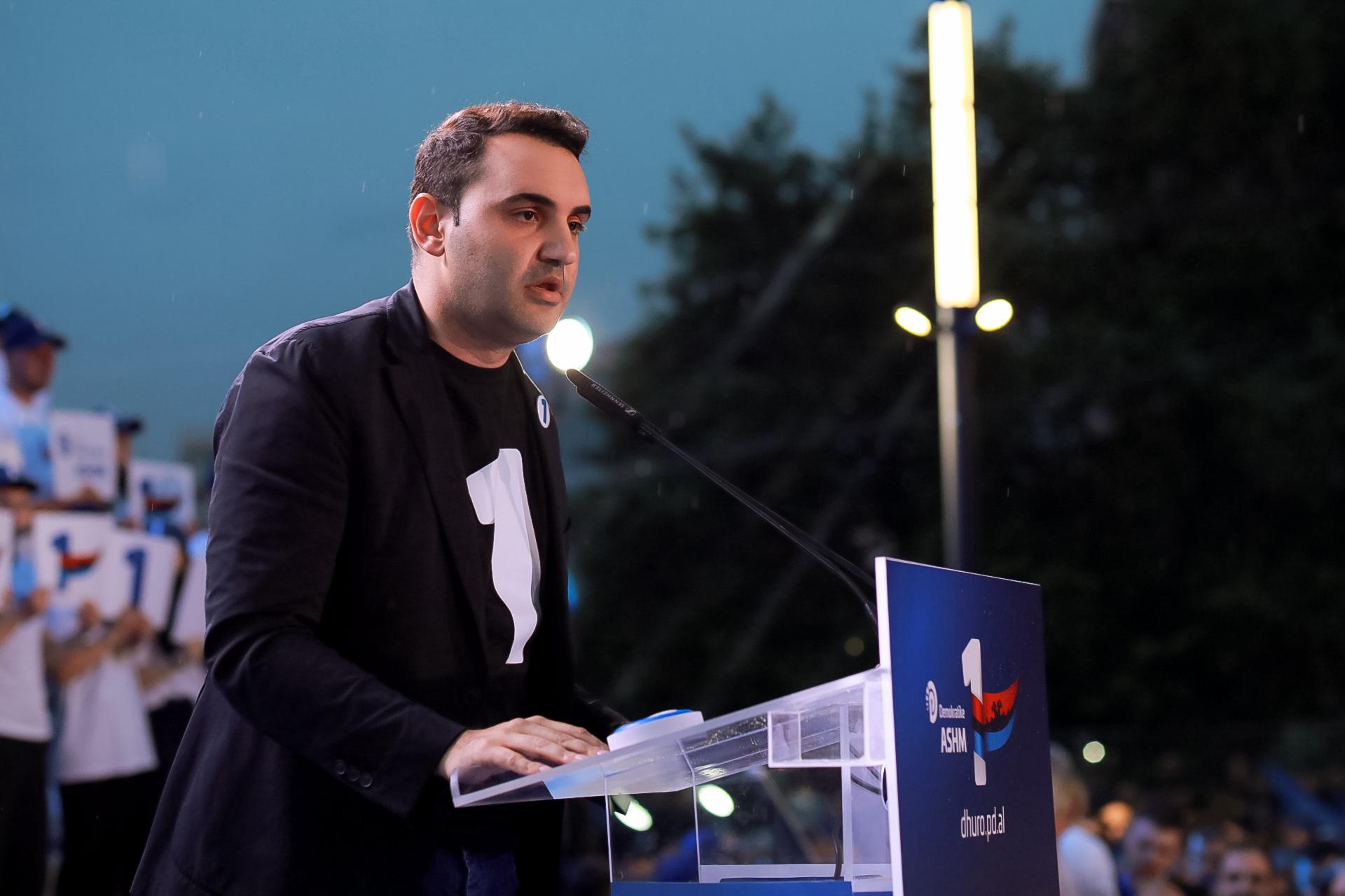 BELIND KËLLIÇI/ Të grisim pasaportën e narkoshtetit të Edi Ramës