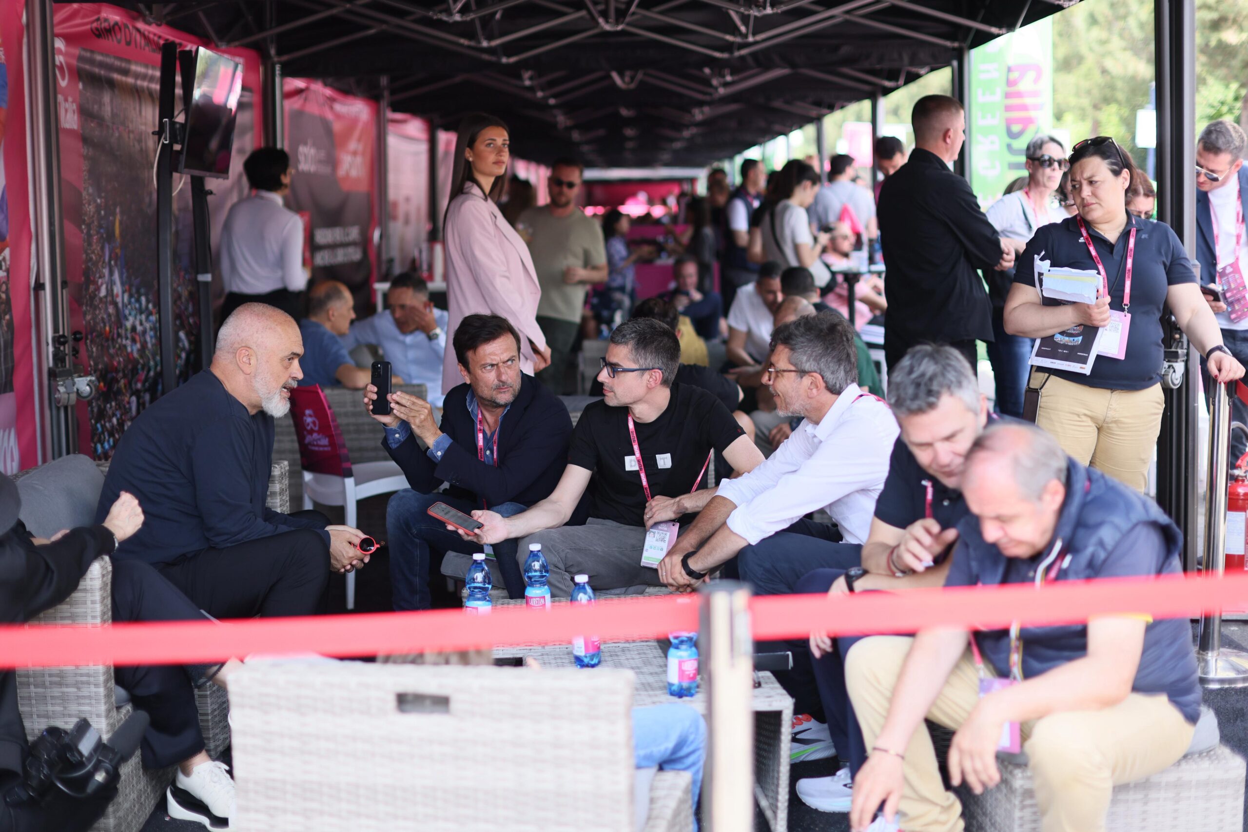 Media gjermane për fitoren e Ramës: Rrezik për kursin evropian të vendit