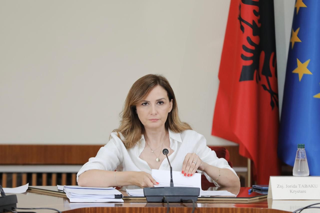 Tabaku: Nuk mund të sillemi si europianë në Bruksel dhe si autokratë në Tiranë