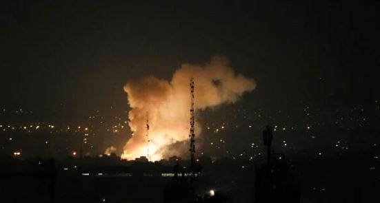 Sulmi i Izraelit në zemër të Iranit: Goditje ajrore me precizion të lartë ndez flakët e konfliktit