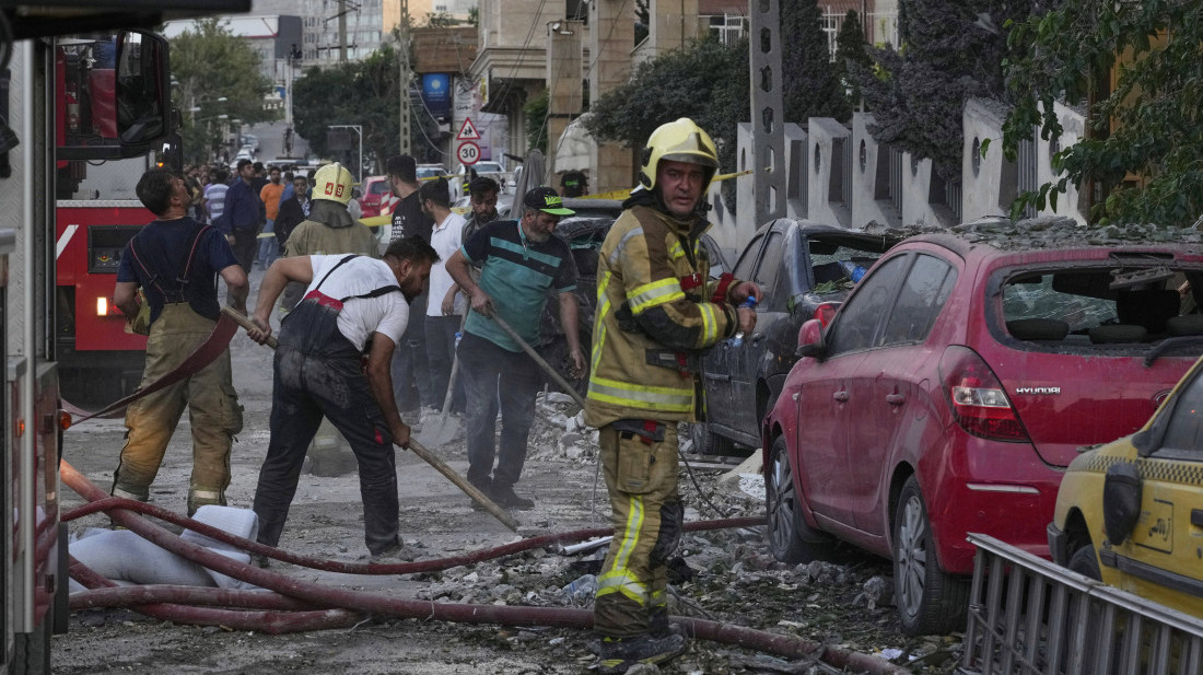 Sulmi i Izraelit në zemër të Iranit: Goditje ajrore me precizion të lartë ndez flakët e konfliktit