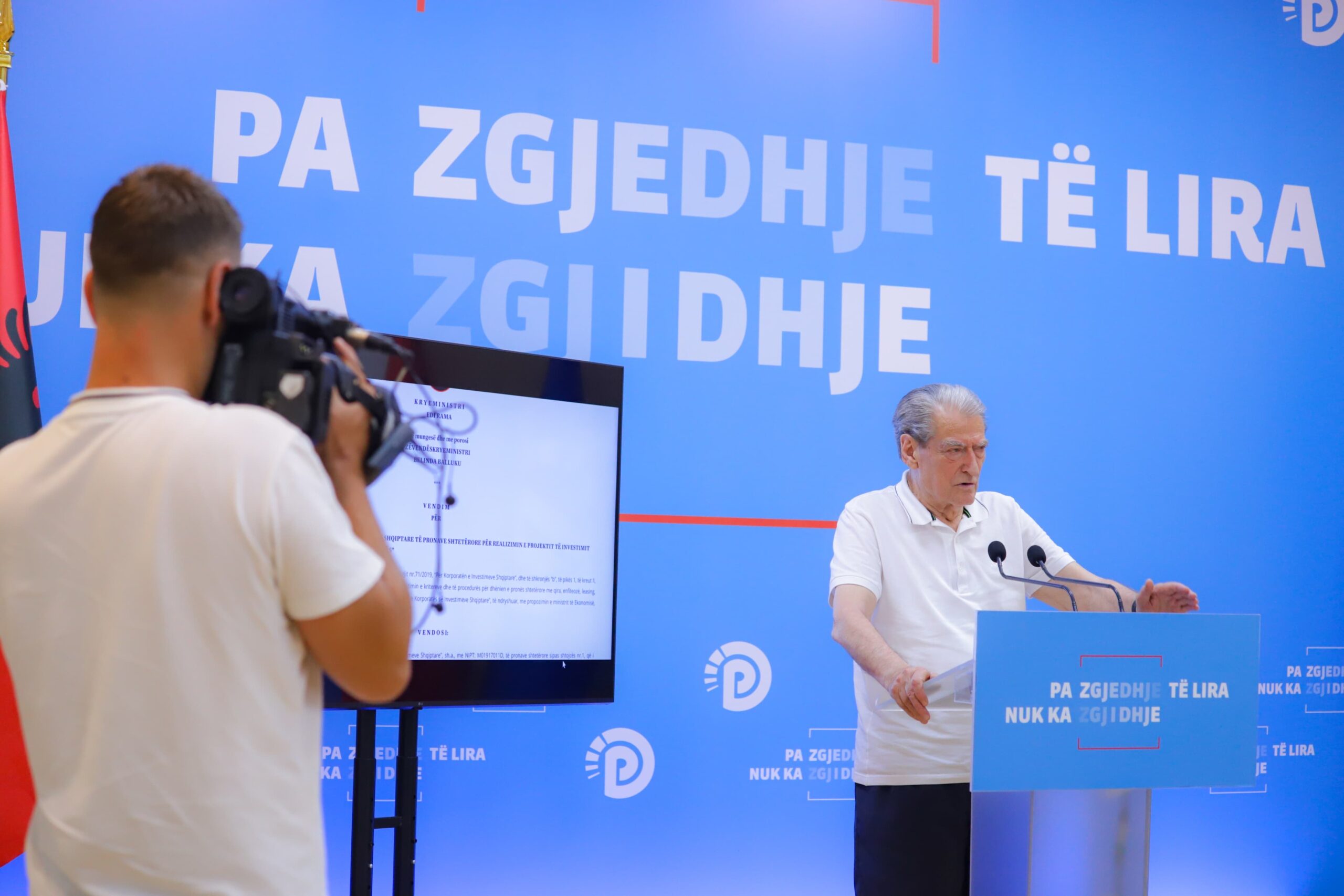 Farsa elektorale/ Berisha sjell të tjera prova filmike të masakrës zgjedhore