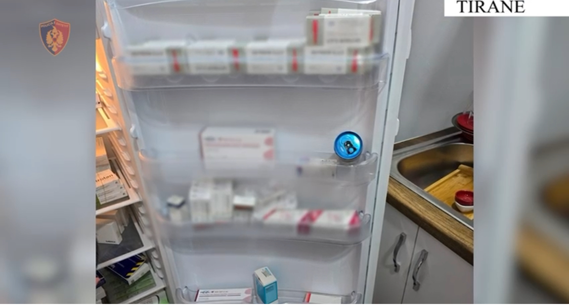 Ilaçe kontrabandë në një farmaci në Tiranë, vohet në pranga pronari. Po ilaçet legale nuk shërojnë