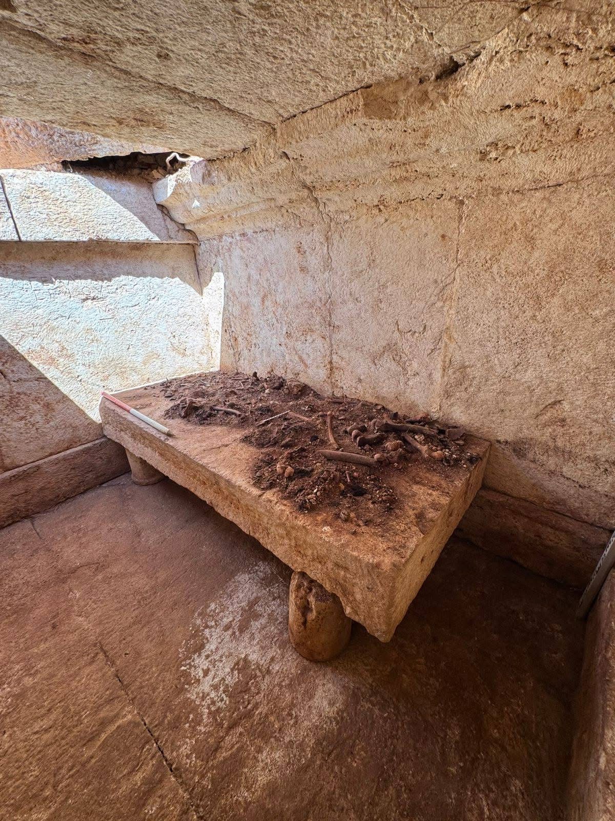 Zbulohet varr monumental romak në Bulqizë, i pari i këtij lloj në vend