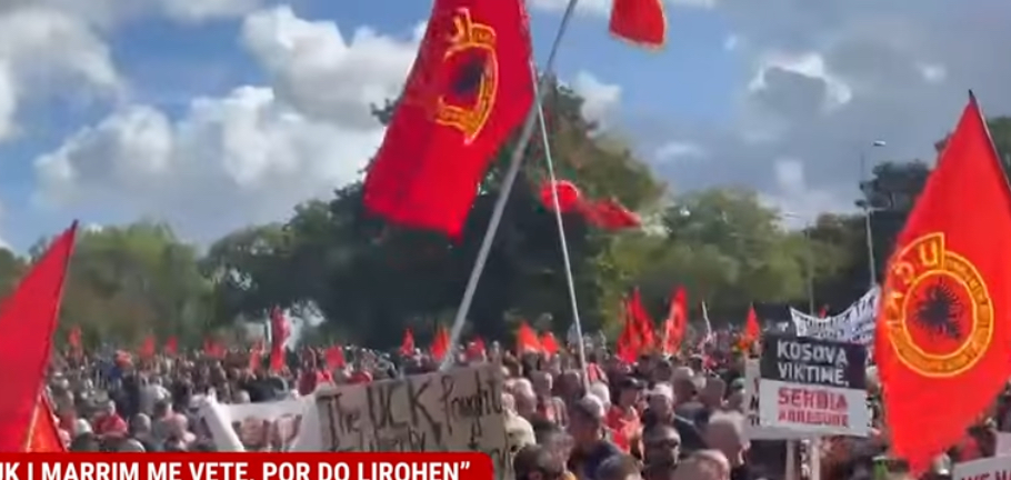 Protesta e madhe në Hagë në mbështetje të Thaçit, nesër lexohet mbrojtja e
