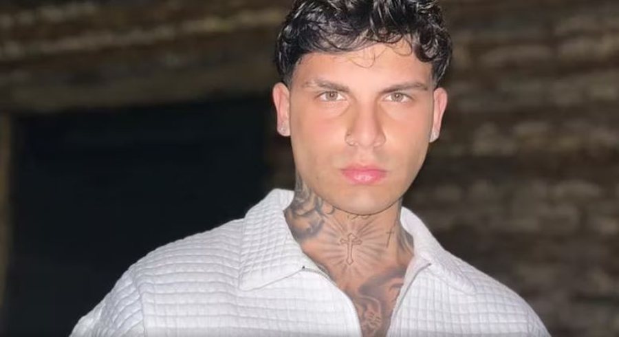 PERUXHIA/ I marrin jetën të riut shqiptar në parkingun e Universitetit