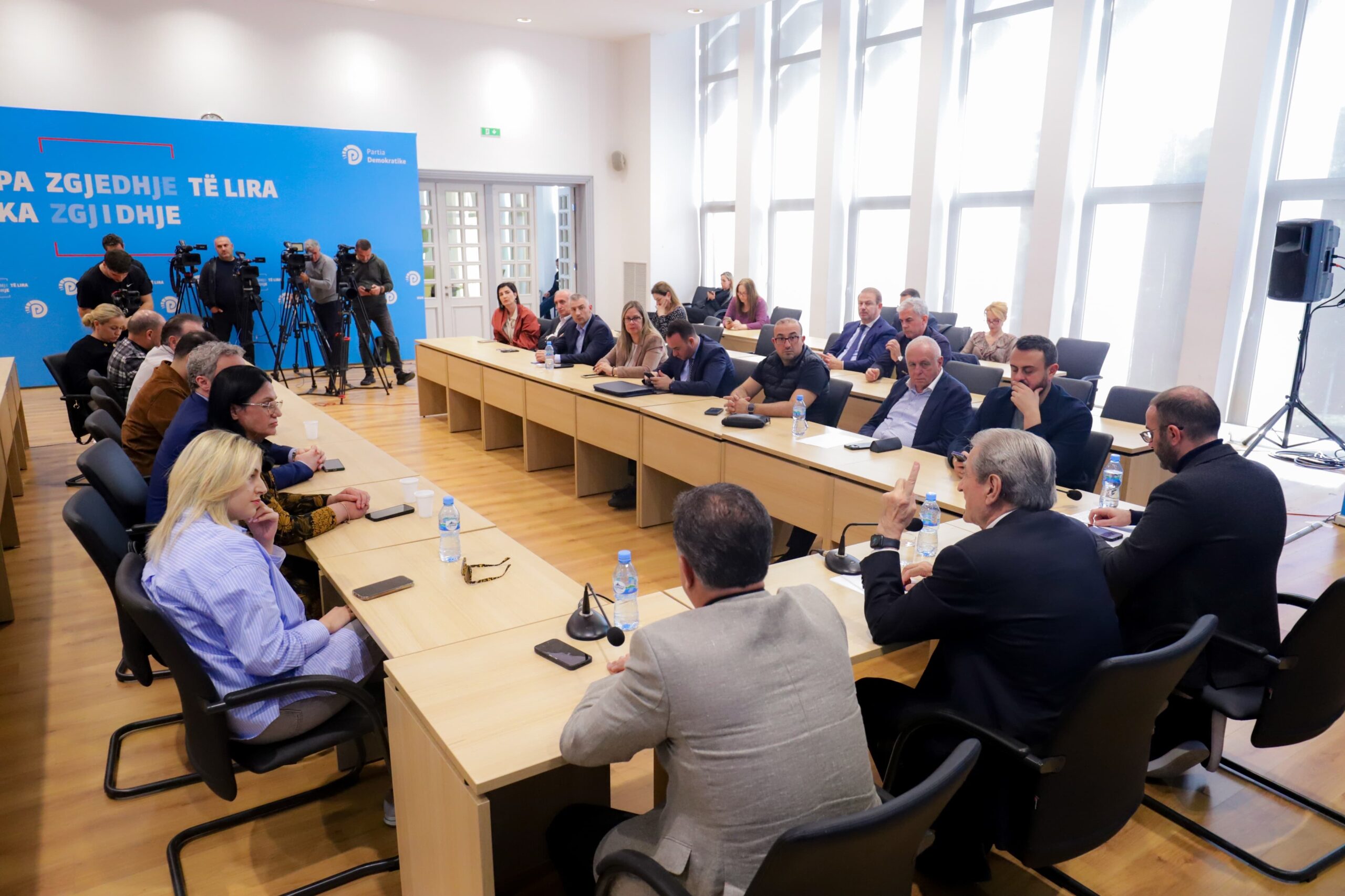 Analiza e Berishës për ndarjen e Ramës me Veliajn, ngjarja që solli divorcin