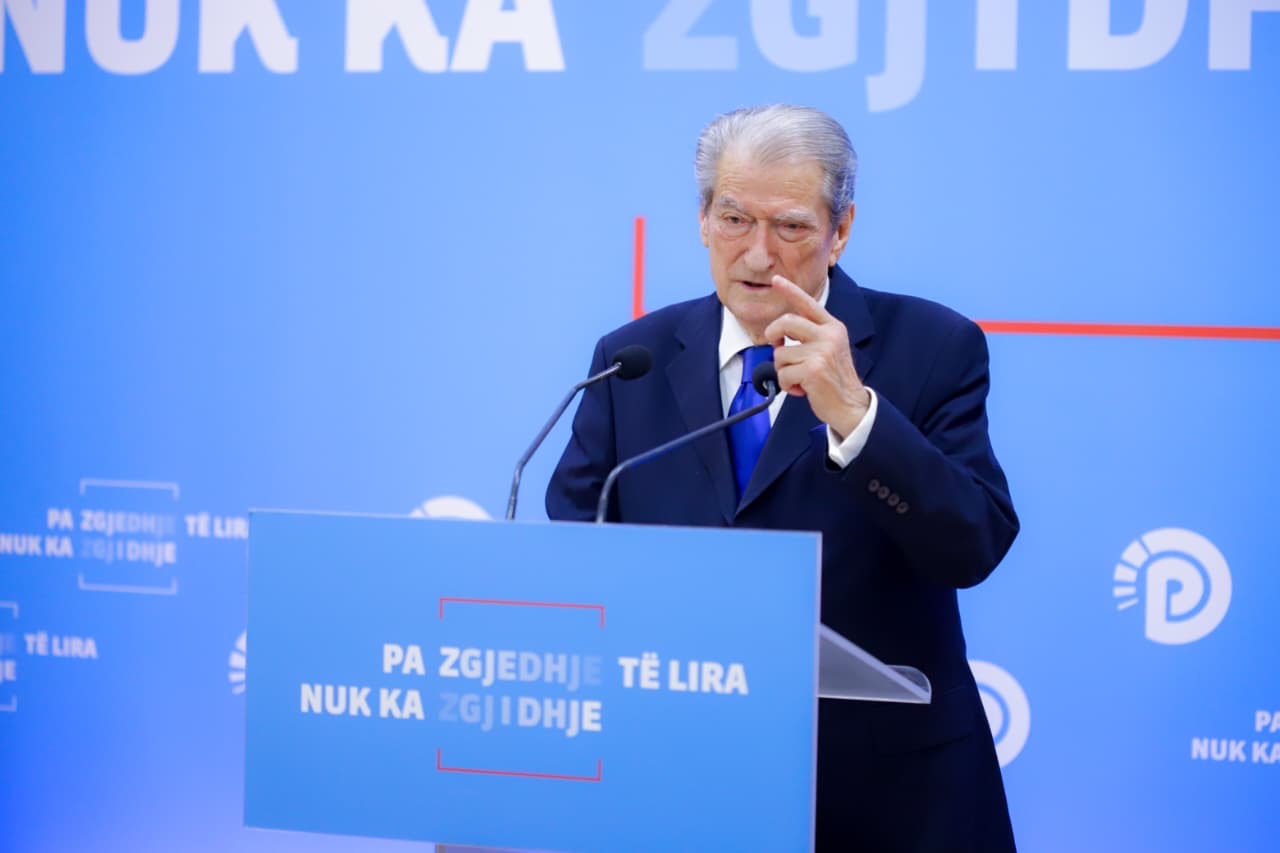 Berisha: Dje nuk kishim thirrur protestë, por ‘Foltoren e parë parlamentar-qytetare’. Do të angazhohemi në një proces analize të brendshme