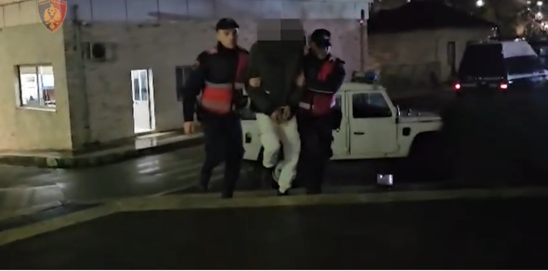 Gjirokastër, kokainë, armë, celularë dhe cigare kontrabandë