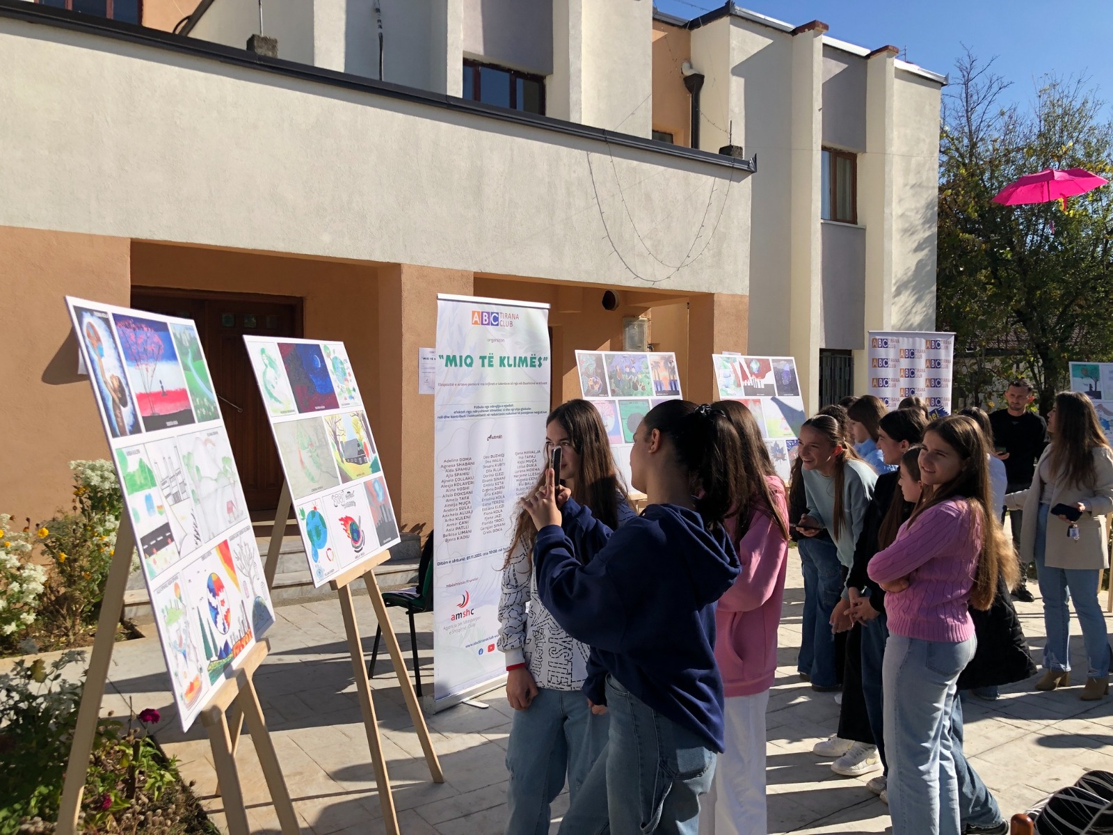 51 talente të reja në Bashkinë e Klosit, ekspozitë të përbashkët për mbrojtjen e mjedisit