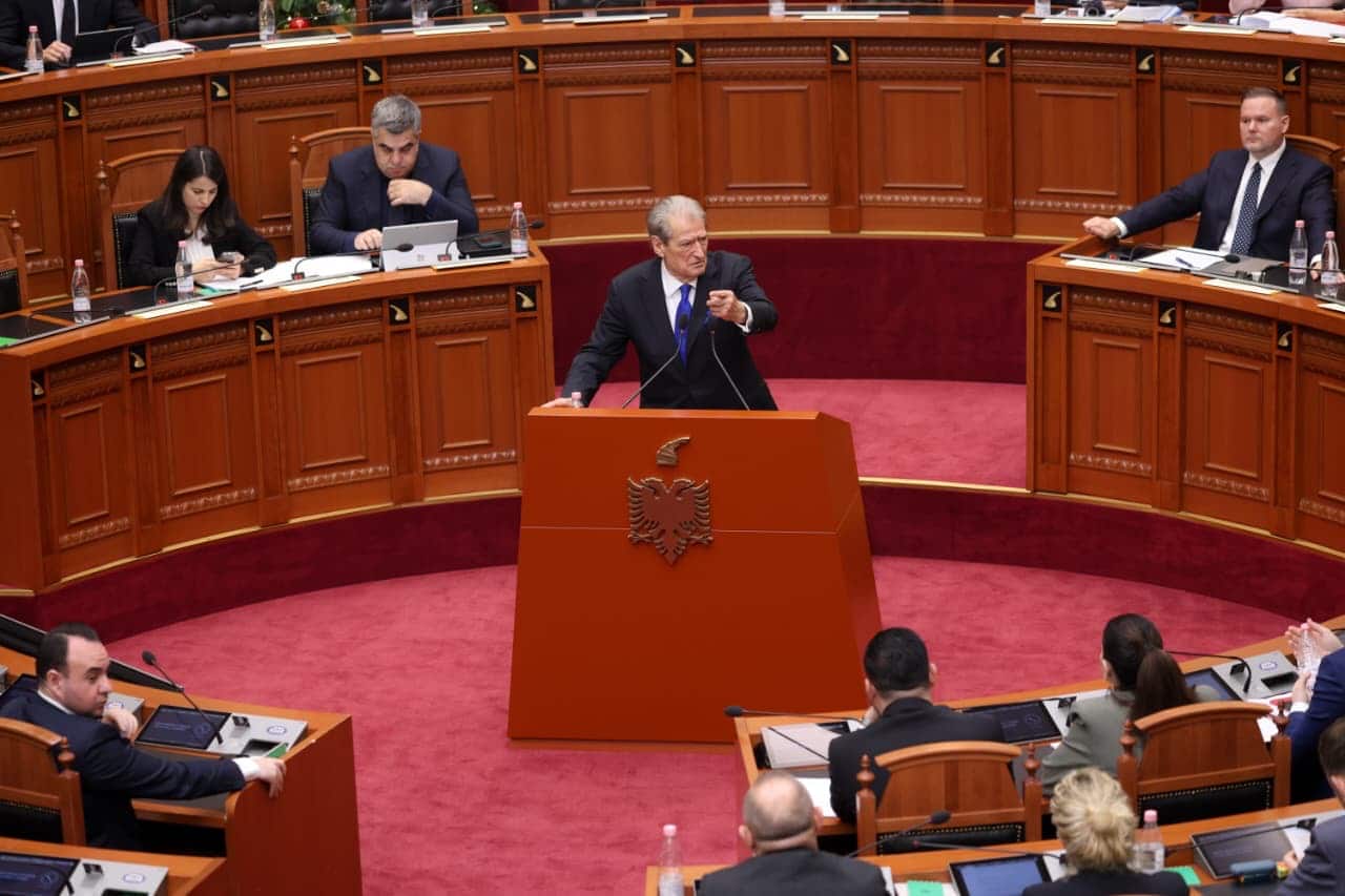 Skenari i PS për të marrë Avokatin e Popullit, vendimarrja mbi firma të bëra nul