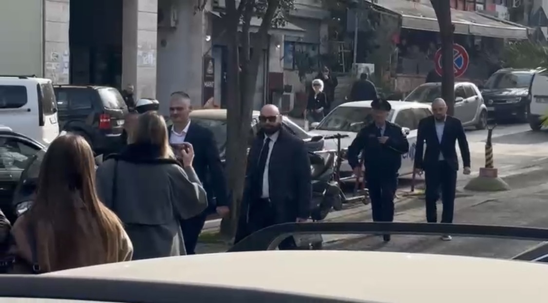 Nis gjyqi në Apelin e Posaçëm, Balluku dërgon dy avokatët përfshirë motrën, Qirko