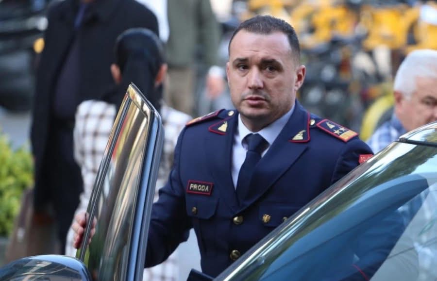 Gjunkshi: “SPAK i sekuestron telefonin Drejtorit të Policisë së Shtetit, Ilir Proda”