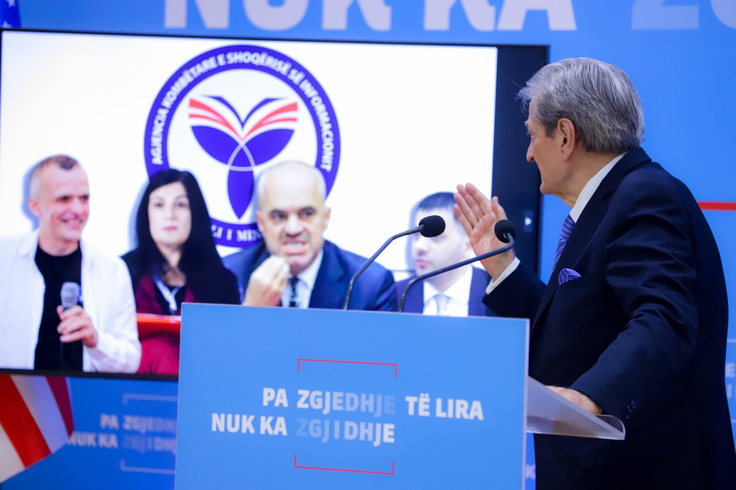 “Lubia bis ka zhvilluar 250 tendera sekretë vetëm e vetëm që të fitojë familja e kryeministrit”