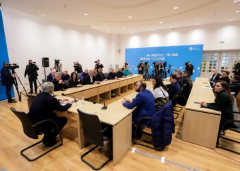 “Gjykatës Kushtetuese ia ka imponuar vendimin për Lubi Ballukun”