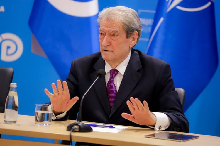 Berisha: Rama nuk e heq Lubinë sepse në dosjen e saj, në tre rreshta, dy janë për Edi Ramën