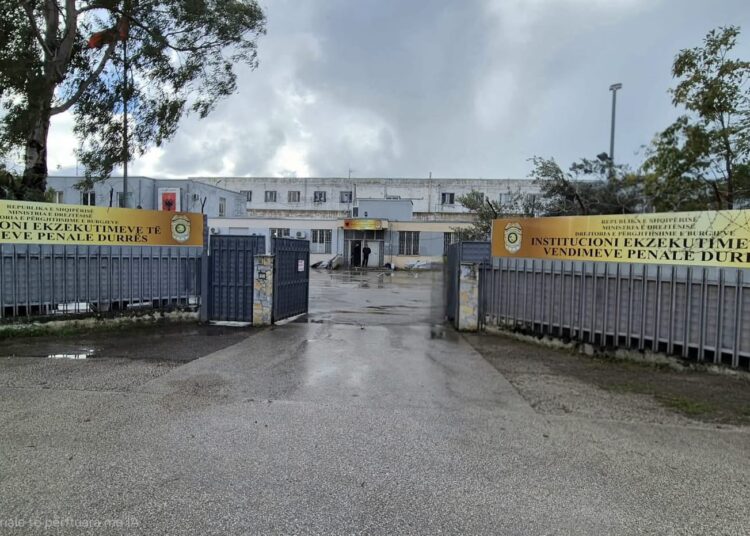 Të gjitha shkeljet gjatë shoqërimit të Altin Ndocit në spital, largohet drejtori, veproi si për urgjencë nga shtëpia