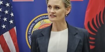 Grupet shqiptare të drogës kërcënim për vendin edhe përmes pastrimit të parave. Çfarë deklaroi Vanhorn