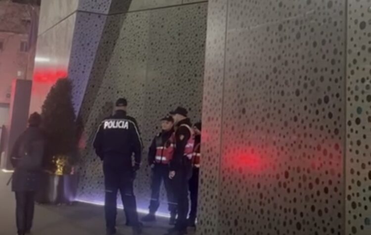 “Për çdo kompjuter në call center, paguhet policia me para në dorë”