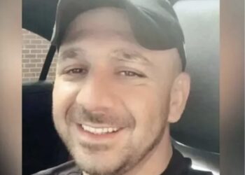 EMRI/ U përfshi në vrasje në Angli, u dorëzua sot në policinë e Tiranës