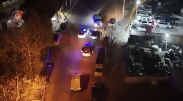Operacioni “Anëtarët”, goditet grupi kriminal i shitjes së armëve në Tiranë