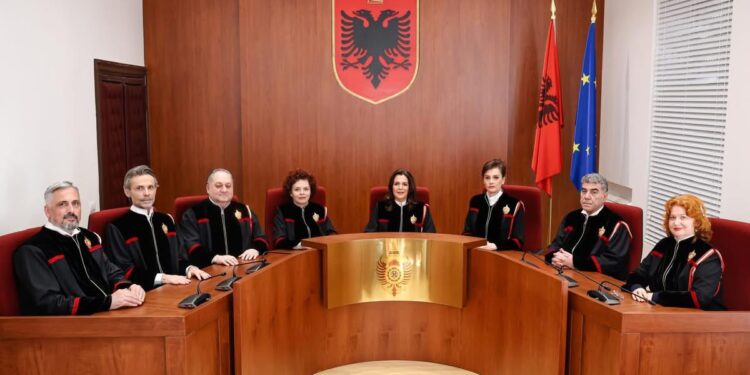 Pezullimi i Ballukut në Kushtetuese, GJKKO: Kushtetuesja po uzurpon shkallët e gjyqësorit