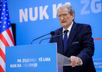 Berisha: Edi Rama po bën gjithçka që baxhanaku i tij të mos shpallet person në kërkim si person i akuzuar