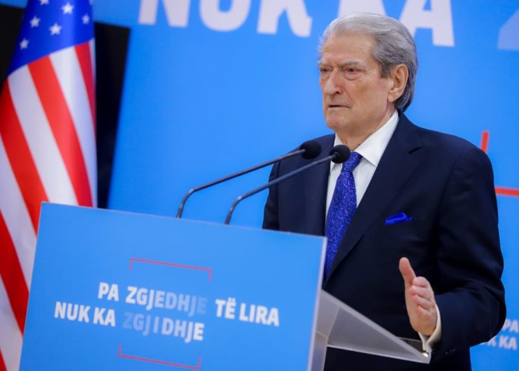 “Tri arsyet se pse amandamenti Rama-Balluku është antikushtetues”